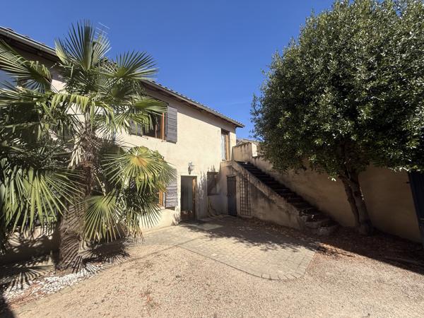 Maison 4 pièce(s) 3 chambre(s) 142.2 m²