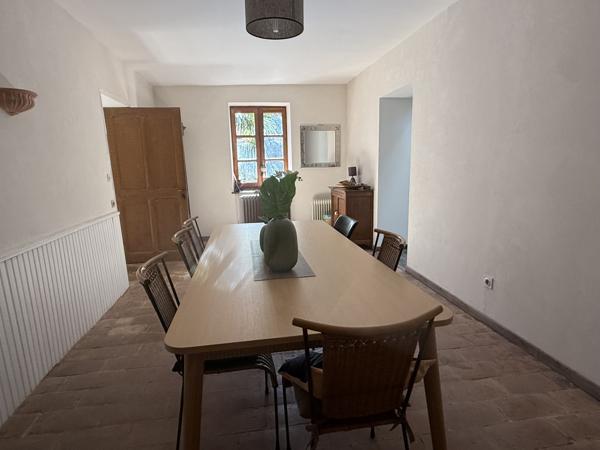 Maison 4 pièce(s) 3 chambre(s) 142.2 m²