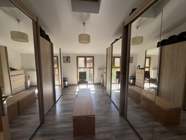 Maison 4 pièce(s) 3 chambre(s) 142.2 m²