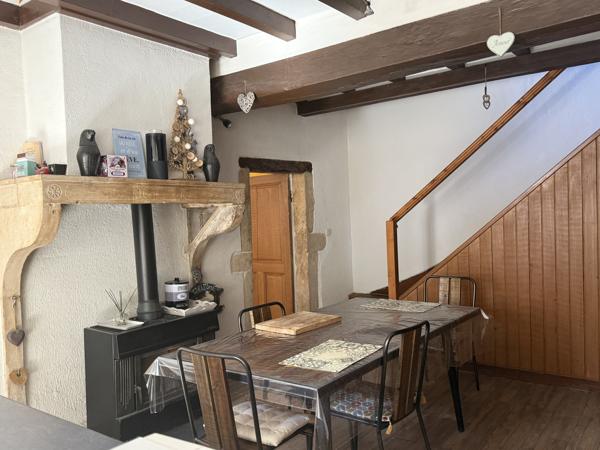 Maison 4 pièce(s) 3 chambre(s) 142.2 m²