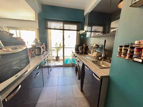 Appartement à NICE (06100)