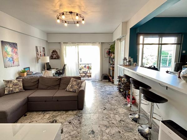 Appartement à NICE (06100)
