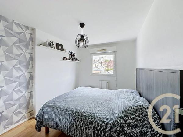 Appartement F3 à vendre  3 pièces - 61,87 m 2   LE PETIT QUEVILLY  - 76