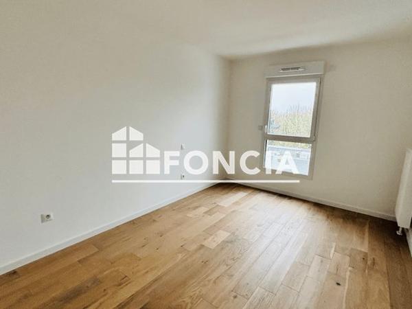 Location Appartement 3 pièces 63.18 m² - AVENUE DE BOLLAERT Lens 62300