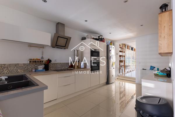 Maison familiale – 3 chambres & bureau – Jardin ensoleillé