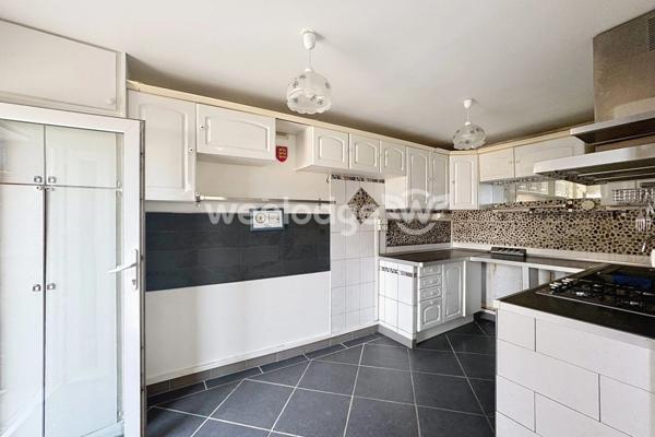 Maison à vendre 6 pièces de 113,62 m² à Chanteloup-les-Vignes