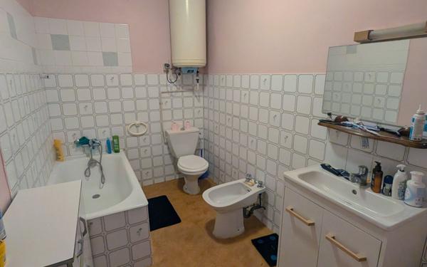 Appartement à vendre    1 pièce • 29,40 m2 Toulon