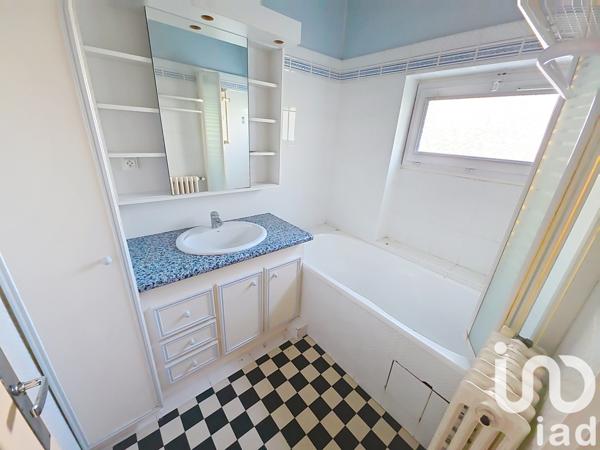 Maison à vendre 6 pièces 122 m² Montbron