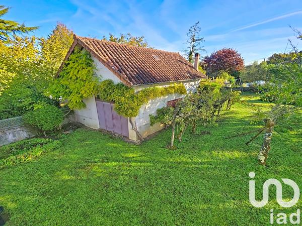 Maison à vendre 6 pièces 122 m² Montbron