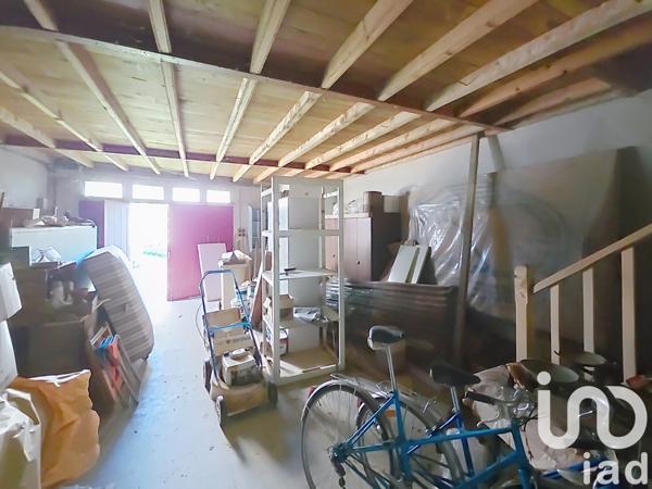 Maison à vendre 6 pièces 122 m² Montbron