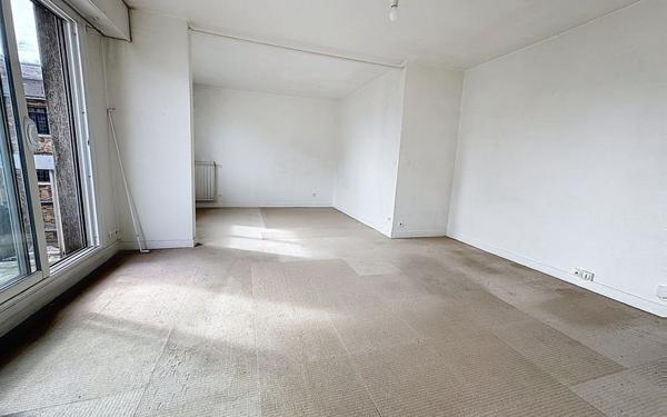 Appartement à vendre    2 pièces • 35,65 m2 Paris 11