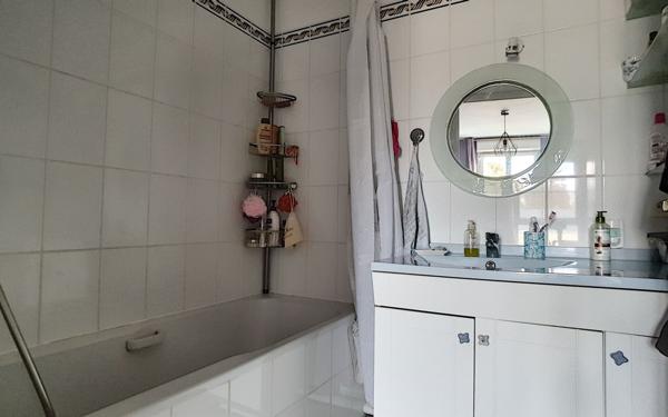 Appartement à louer    2 pièces •  Liancourt