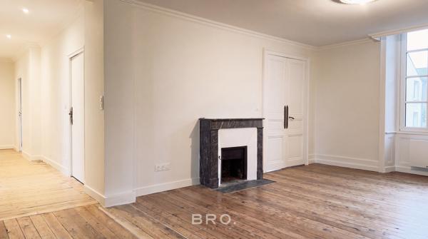 APPARTEMENT DE CHARME TYPE 4 RÉNOVÉ – HYPER CENTRE DE VANNES