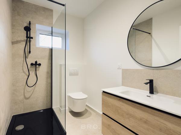 APPARTEMENT DE CHARME TYPE 4 RÉNOVÉ – HYPER CENTRE DE VANNES