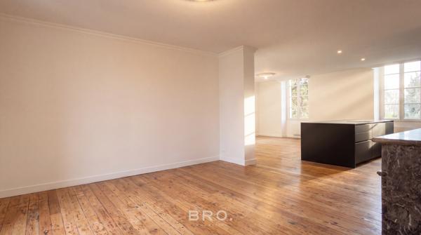APPARTEMENT DE CHARME TYPE 4 RÉNOVÉ – HYPER CENTRE DE VANNES