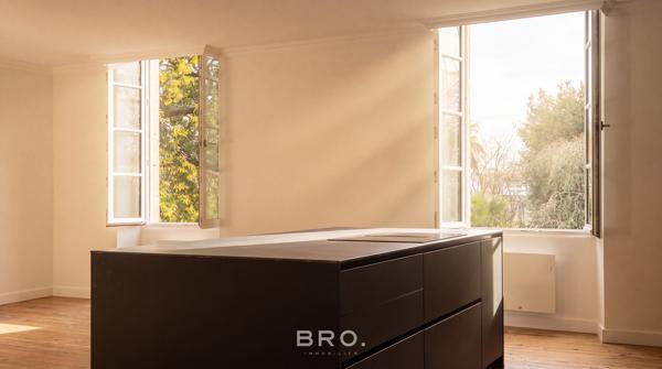 APPARTEMENT DE CHARME TYPE 4 RÉNOVÉ – HYPER CENTRE DE VANNES