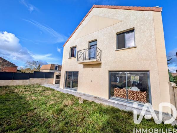 Maison à vendre 7 pièces 185 m² Les Mureaux