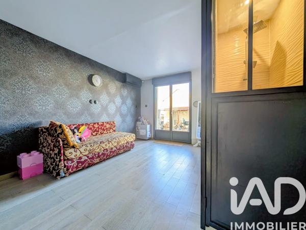 Maison à vendre 7 pièces 185 m² Les Mureaux
