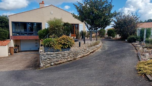Maison avec grand garage Talmont Saint Hilaire