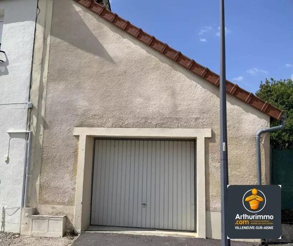 Vente Immeuble 6 pièces 108 m2 à Marchais