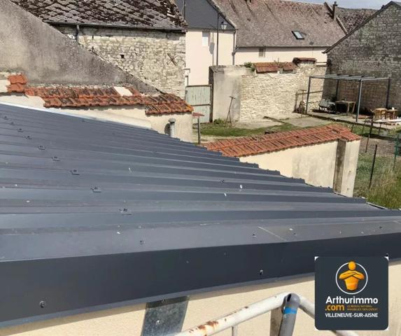 Vente Immeuble 6 pièces 108 m2 à Marchais