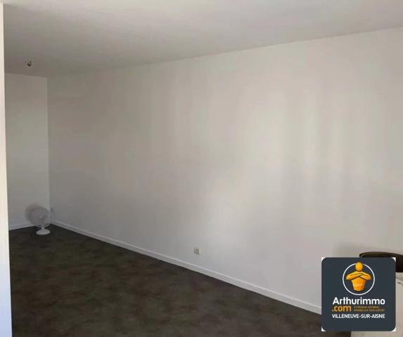 Vente Immeuble 6 pièces 108 m2 à Marchais