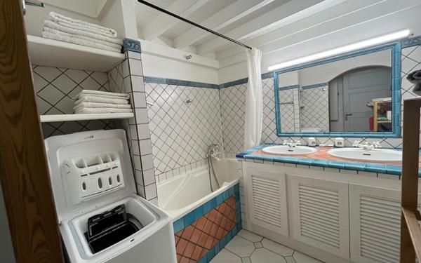 Appartement à vendre    1 pièce • 45,96 m2 Saint-François