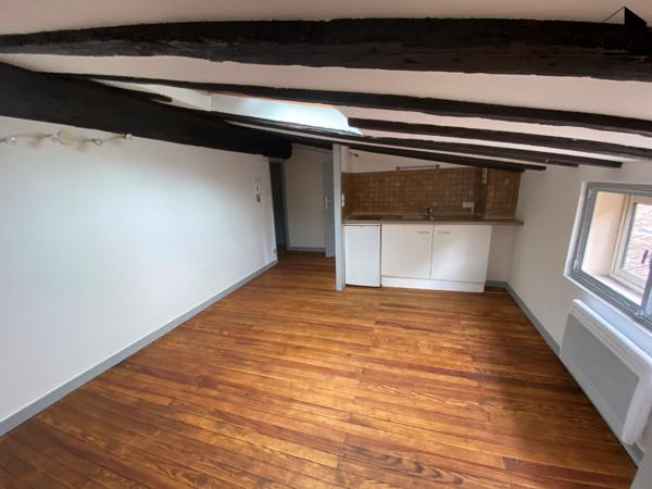 33800 - BORDEAUX - SAINT MICHEL - STUDIO A LOUER
