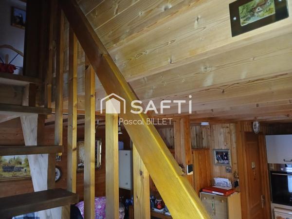 Proche de nos belles plages 5mn  et bien situe dans un cadre agréable.