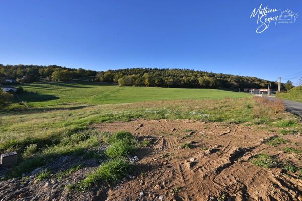 Terrain constructible dans un village convivial