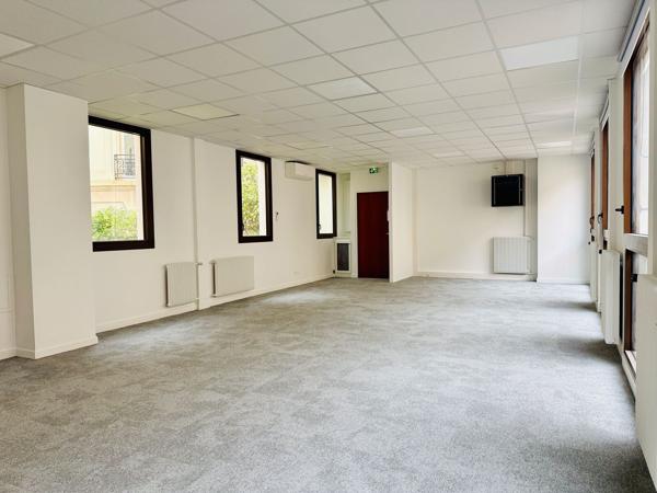 Bureaux à louer à PARIS 75016