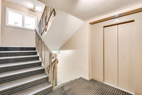 Bureaux à louer à PARIS 75016