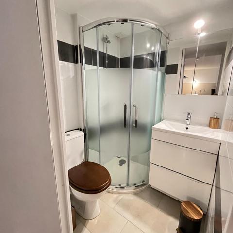 100 m de la plage maison T2 de 32 m2 + parking