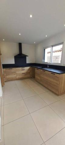 Maison avec jardin - F4 - Proche gare de Montbrison