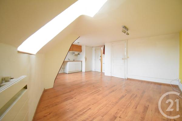 Appartement T2 à vendre  2 pièces - 28,12 m2 VICHY - 03