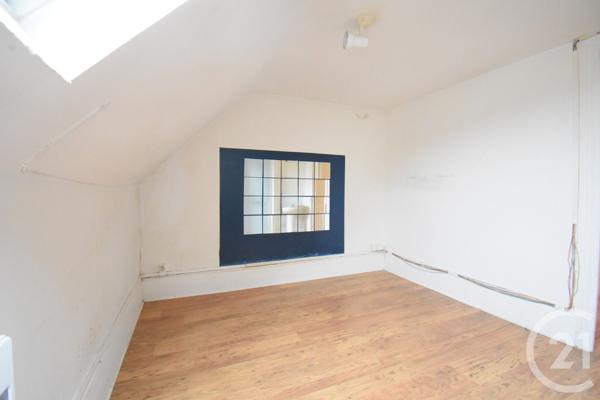 Appartement T2 à vendre  2 pièces - 28,12 m2 VICHY - 03