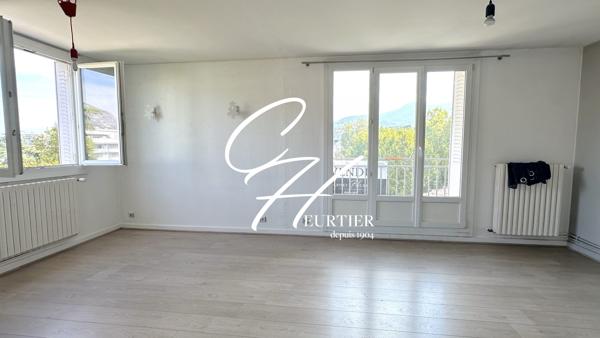 Grenoble - T3 de 64m² - Vue dégagée montagnes