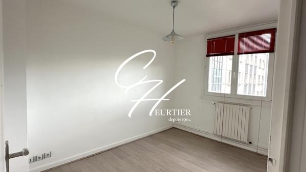 Grenoble - T3 de 64m² - Vue dégagée montagnes