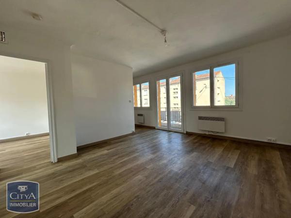 Appartement à louer 3 pièces 46.14m²