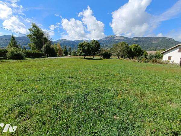 Vente Terrain à bâtir viabilisable à SEYNE