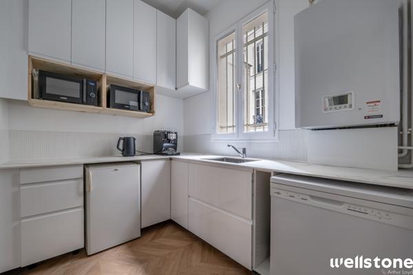 Bureaux à louer à PARIS 75008