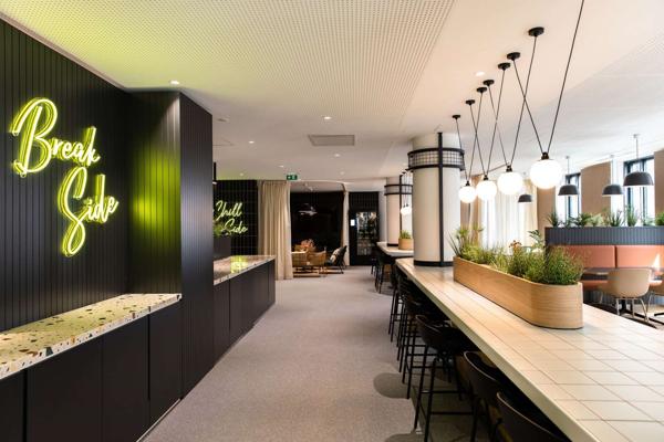 Bureaux neufs et très lumineux - Nombreux services de qualité - RER A au pied de l'immeuble - Green Office