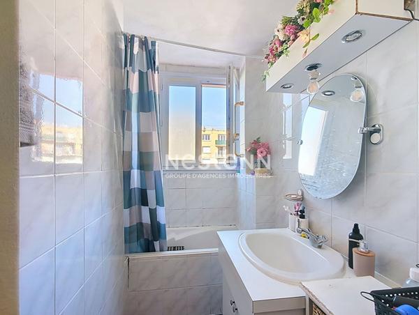 Idéal investissement locatif : appartement de 3 pièces à DREUX déjà loué, avec CAVE et PARKING proche N12, centre ville et gare