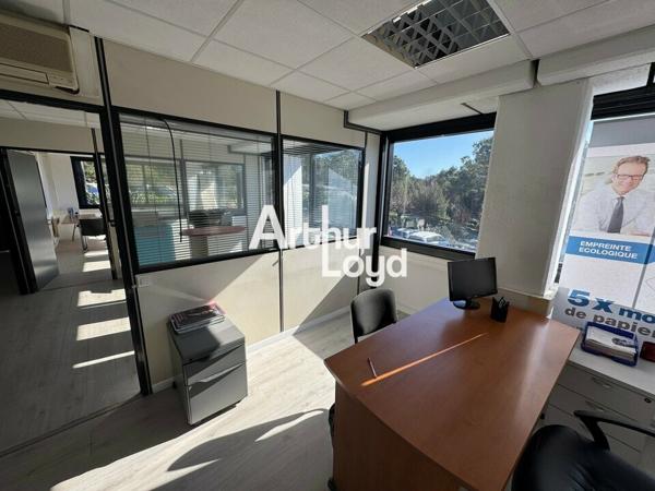 Bureaux à louer 120 m² cloisonnés et climatisés bon standing - Valbonne