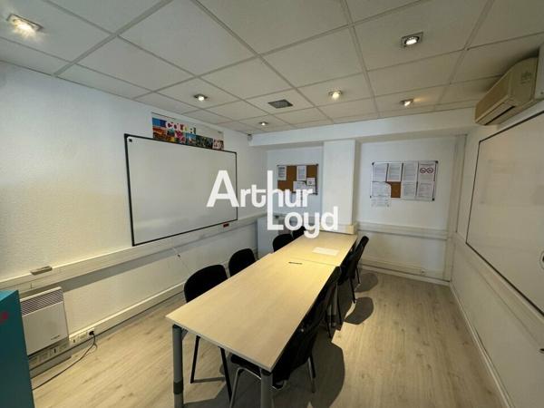 Bureaux à louer 120 m² cloisonnés et climatisés bon standing - Valbonne