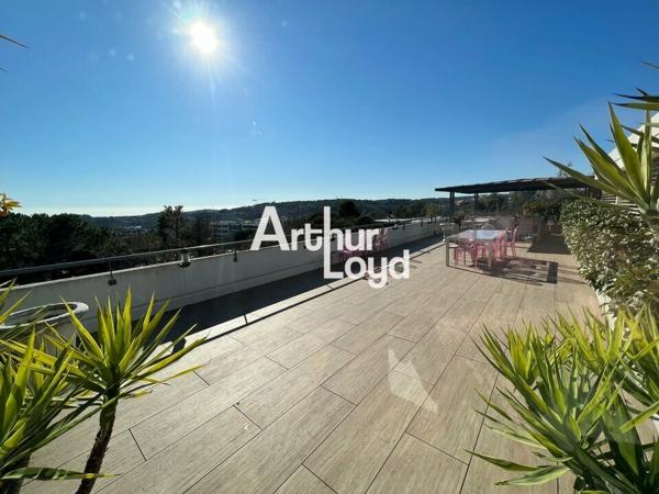 Bureaux à louer 120 m² cloisonnés et climatisés bon standing - Valbonne