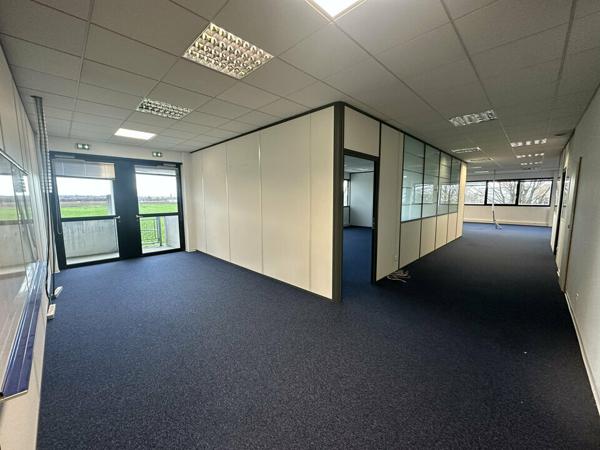 BUREAUX à LOUER de 462 m²