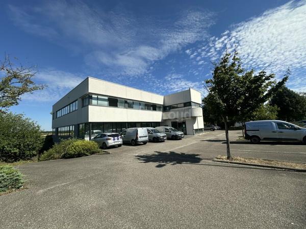 BUREAUX à LOUER de 462 m²