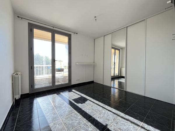 Pennes-Mirabeau (13170) Appartement de type 3/4 de 74m2 avec balcon