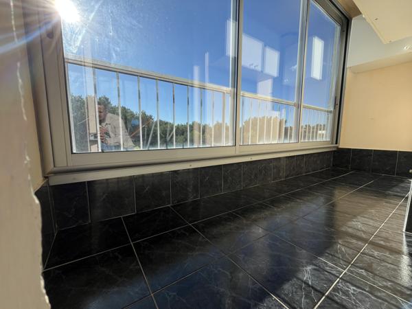 Pennes-Mirabeau (13170) Appartement de type 3/4 de 74m2 avec balcon